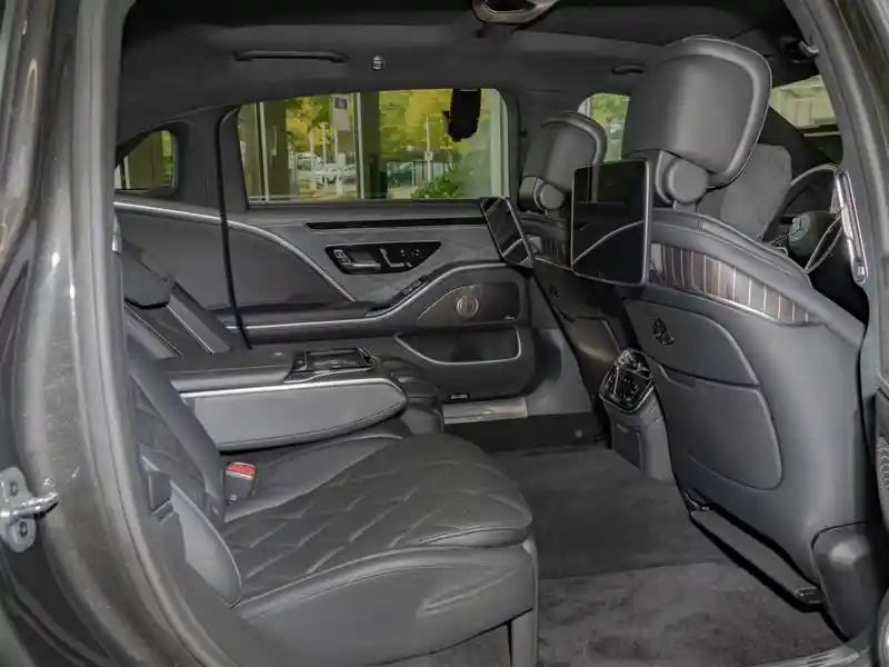 Mercedes-Benz S 580