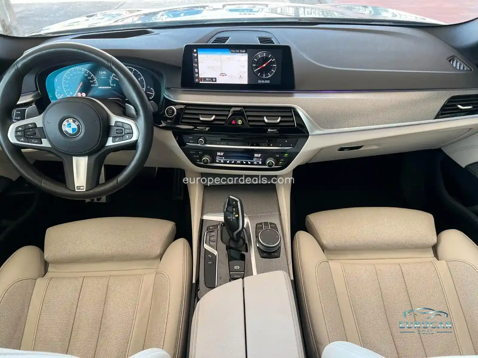 BMW M550