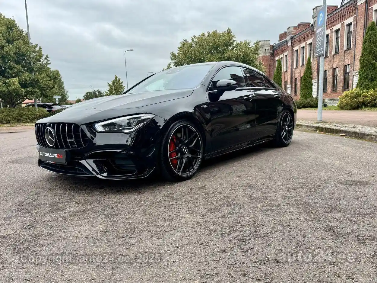 Mercedes-Benz CLA 45 AMG