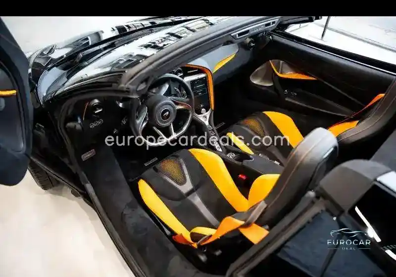 McLaren 750S