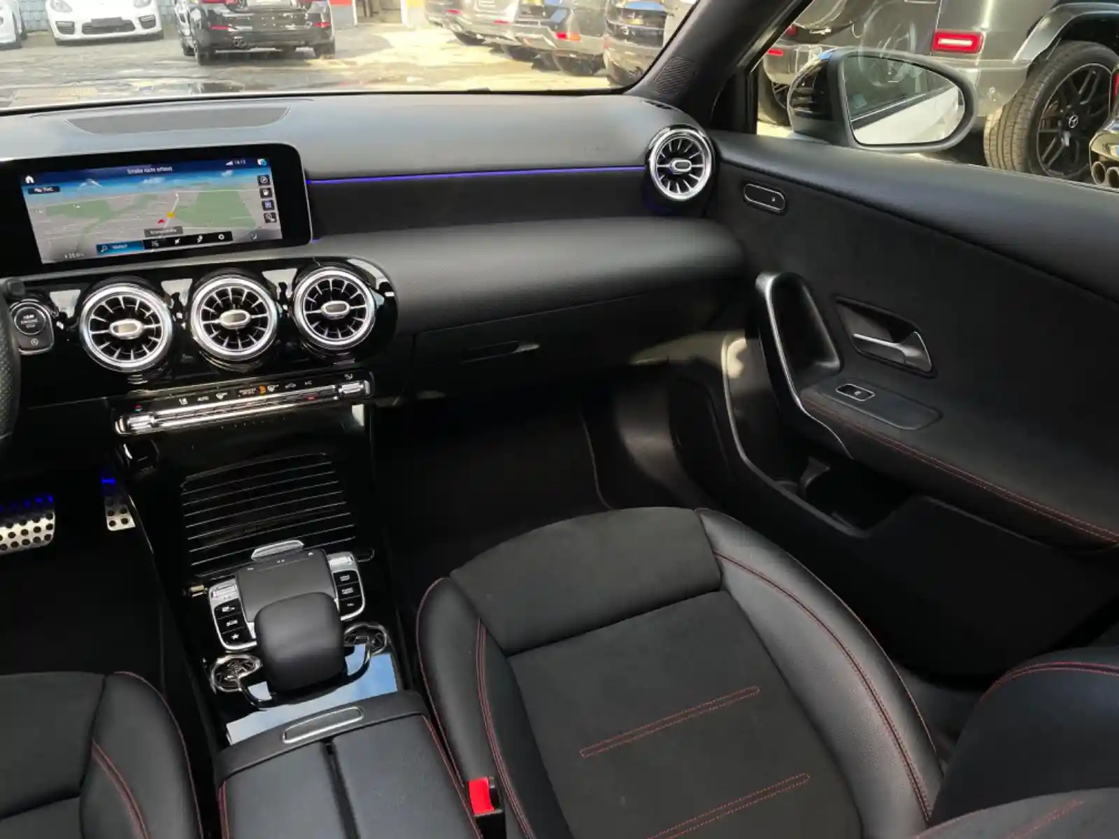 Mercedes-Benz A 200