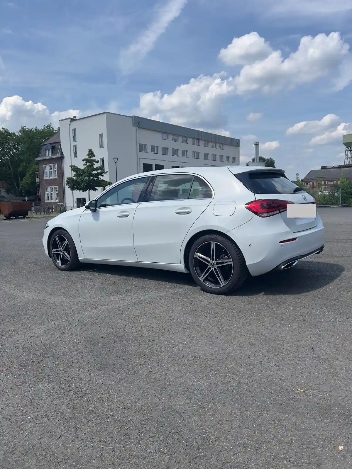 Mercedes-Benz A 180