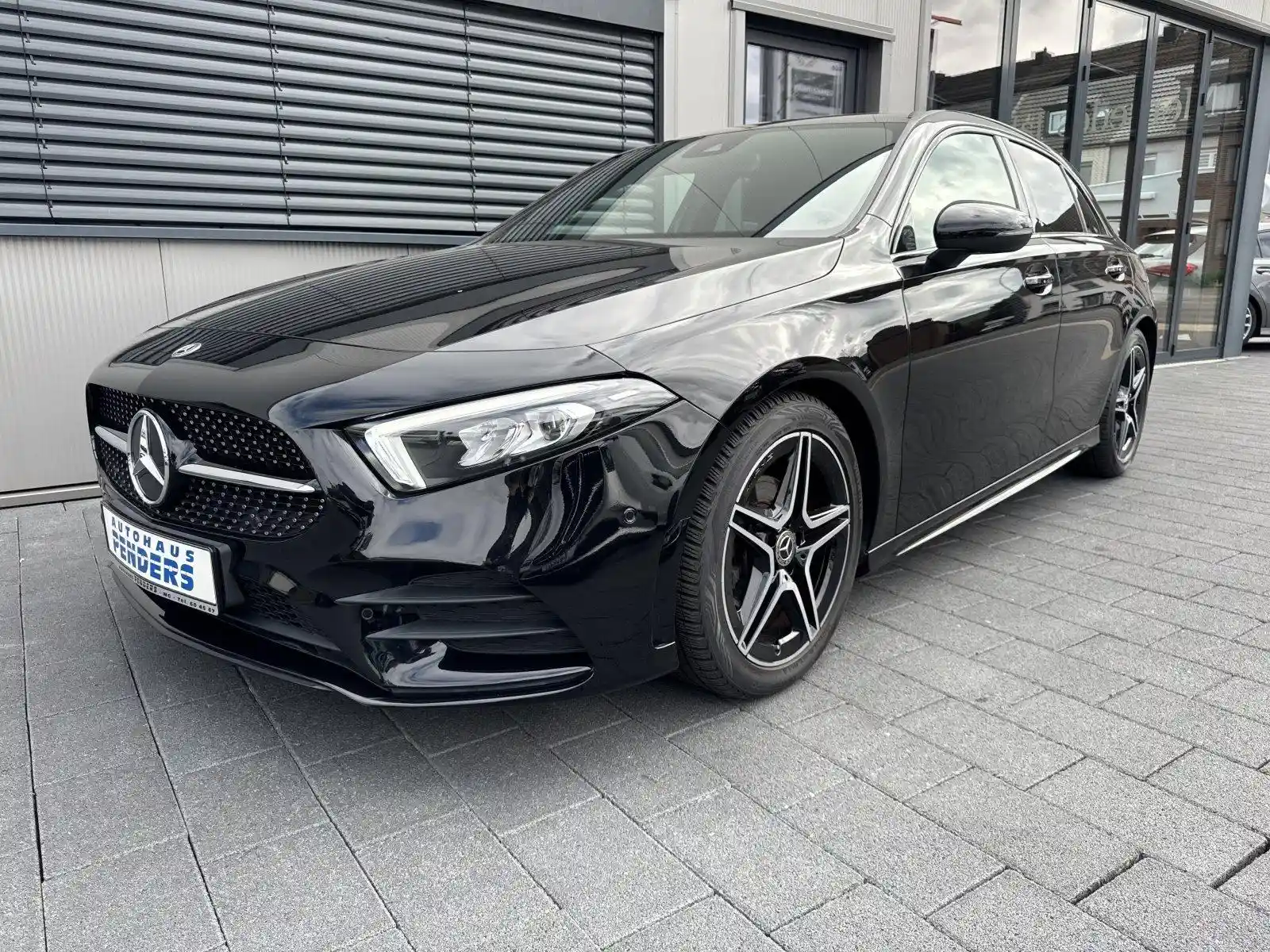 Mercedes-Benz A 180