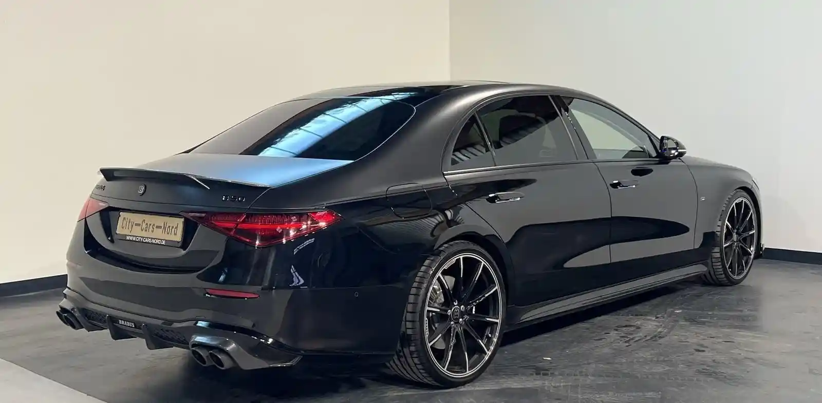 Mercedes-Benz S 500
