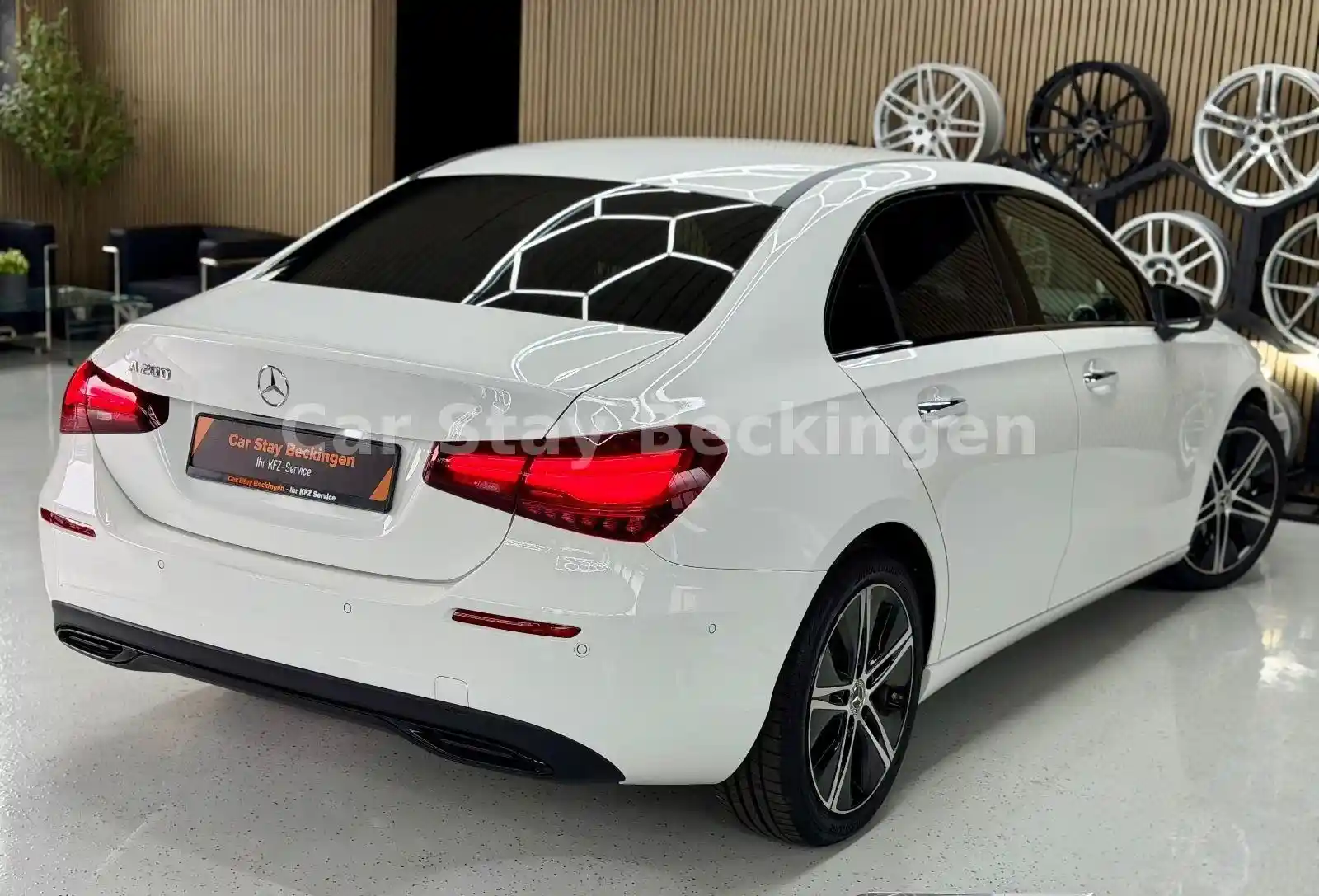 Mercedes-Benz A 200