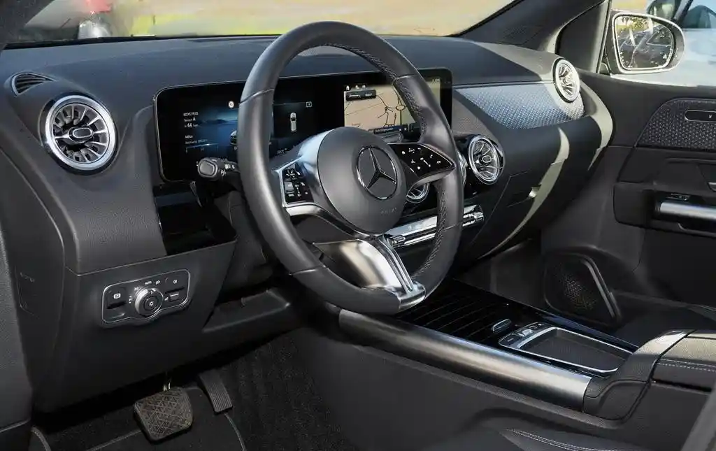 Mercedes-Benz B 200