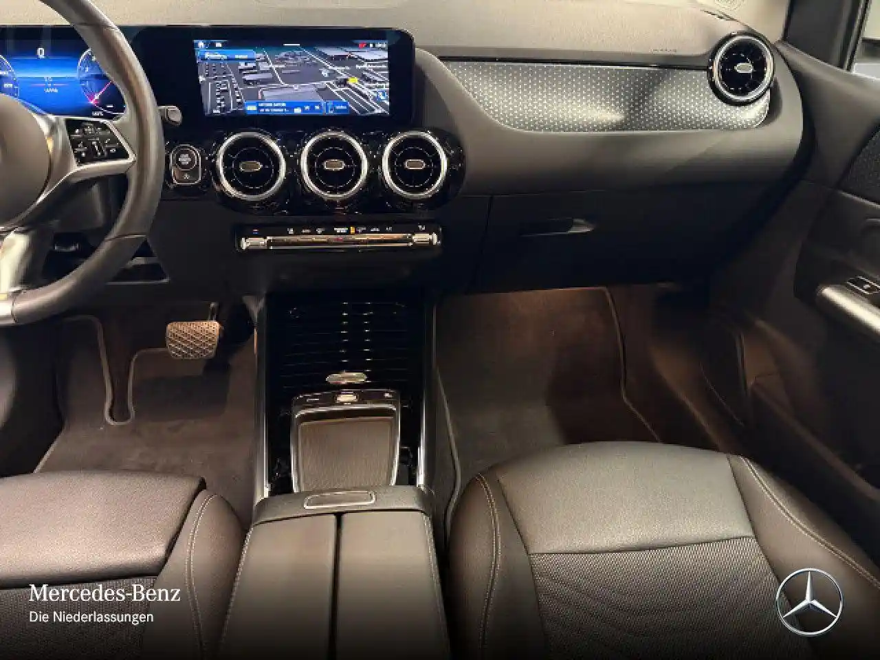 Mercedes-Benz B 200