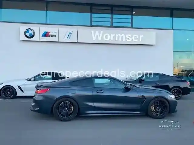 BMW M8