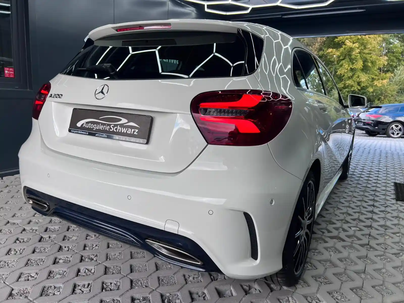 Mercedes-Benz A 200