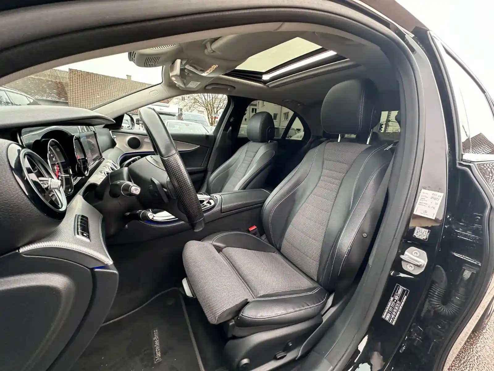 Mercedes-Benz E 350