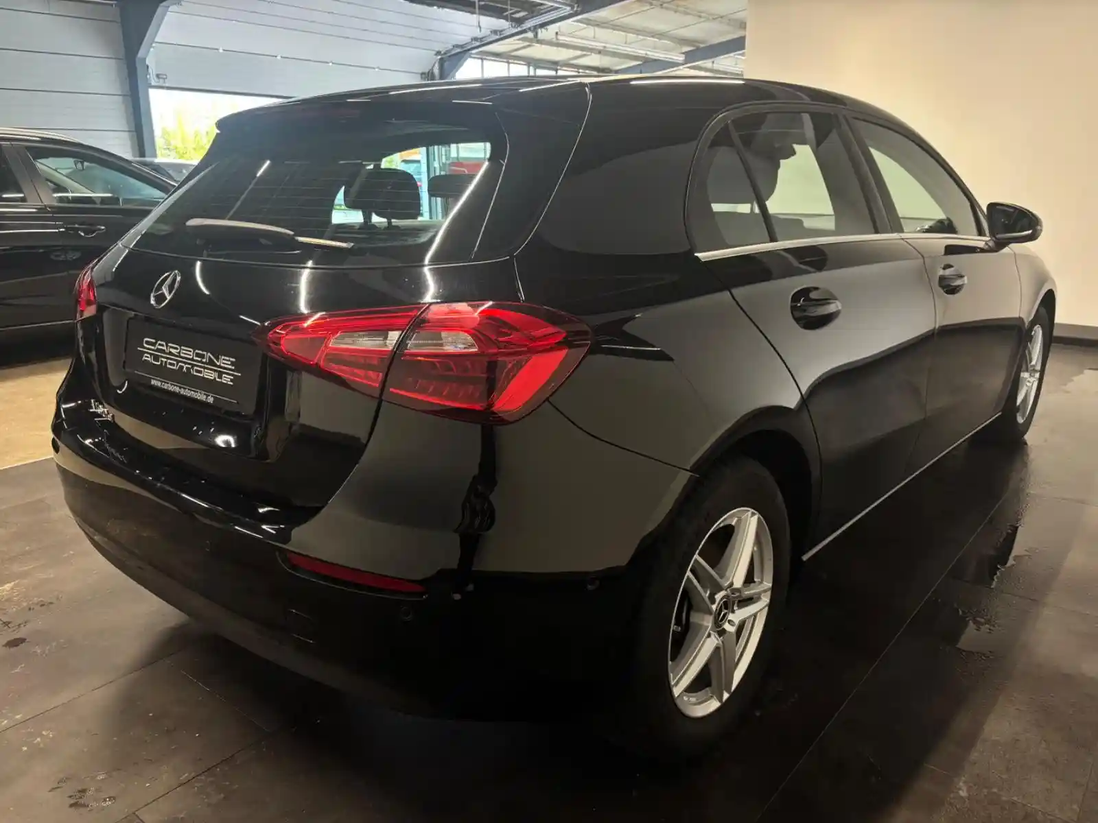 Mercedes-Benz A 180