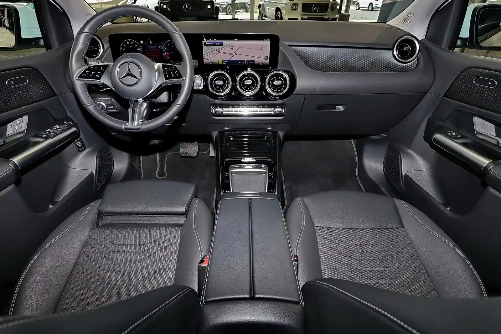 Mercedes-Benz B 180
