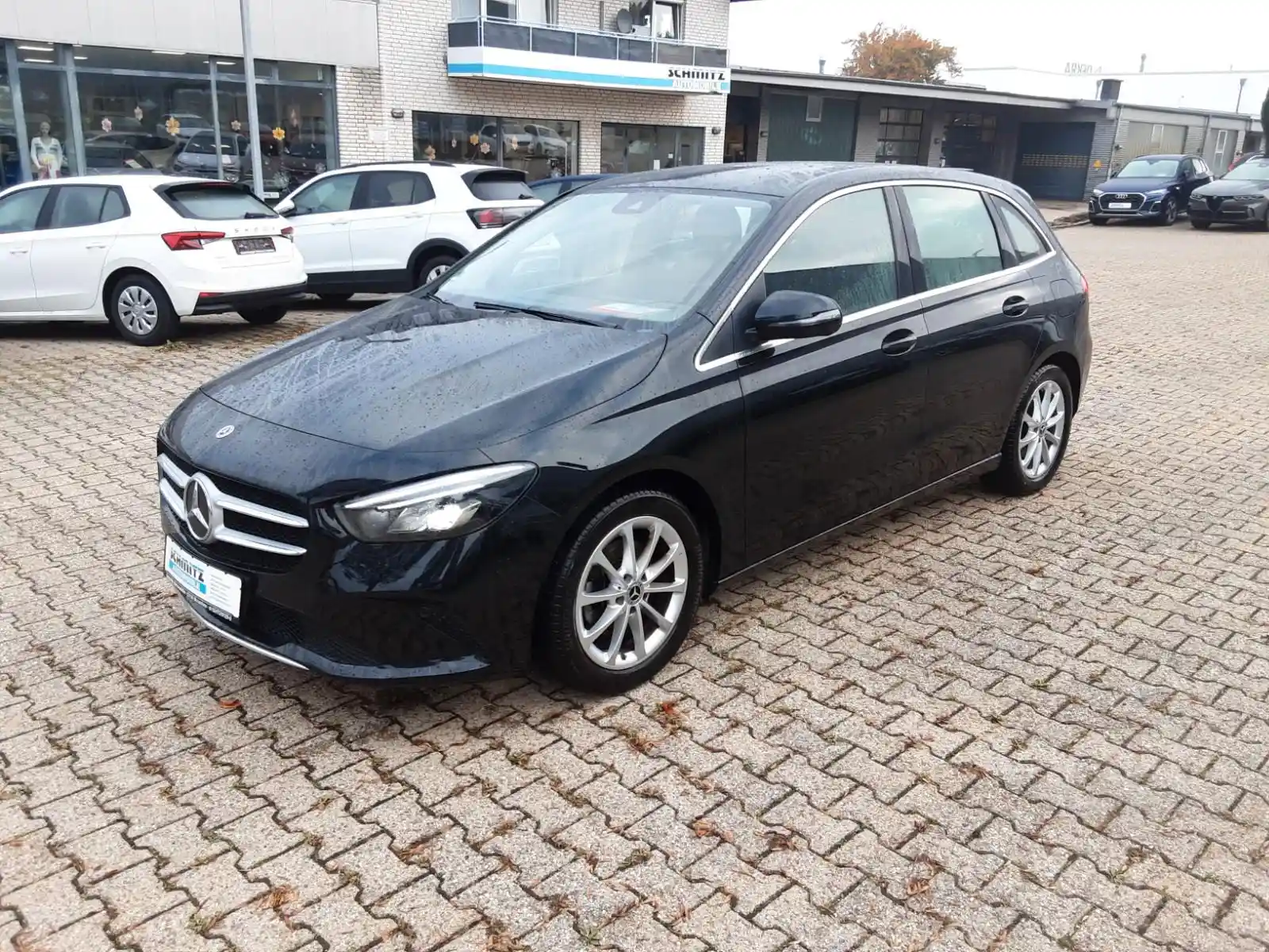 Mercedes-Benz B 200