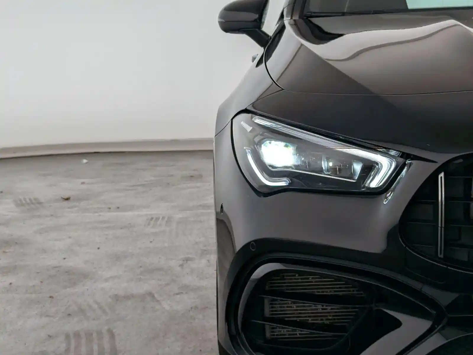 Mercedes-Benz CLA 45 AMG Shooting Brake