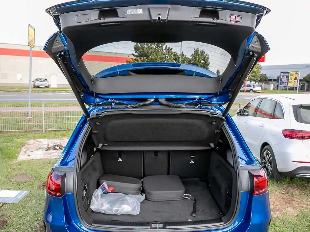 Mercedes-Benz B 250