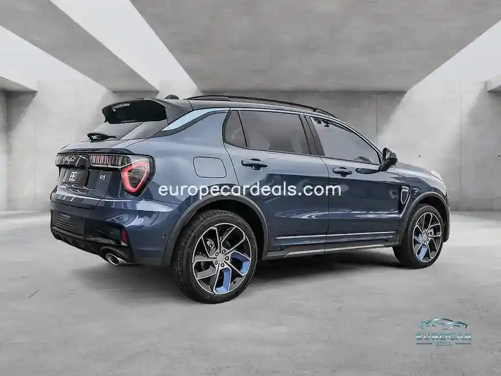 Lynk&Co 01
