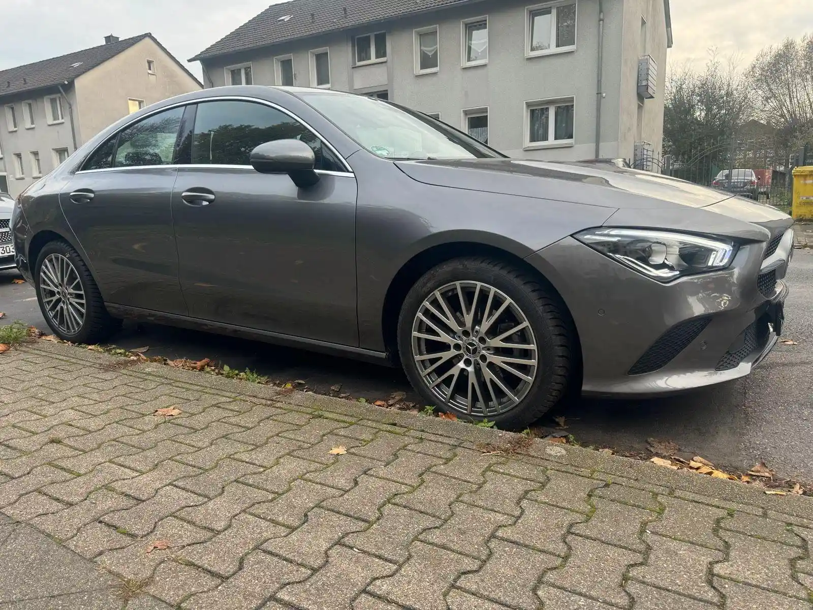 Mercedes-Benz CLA 180