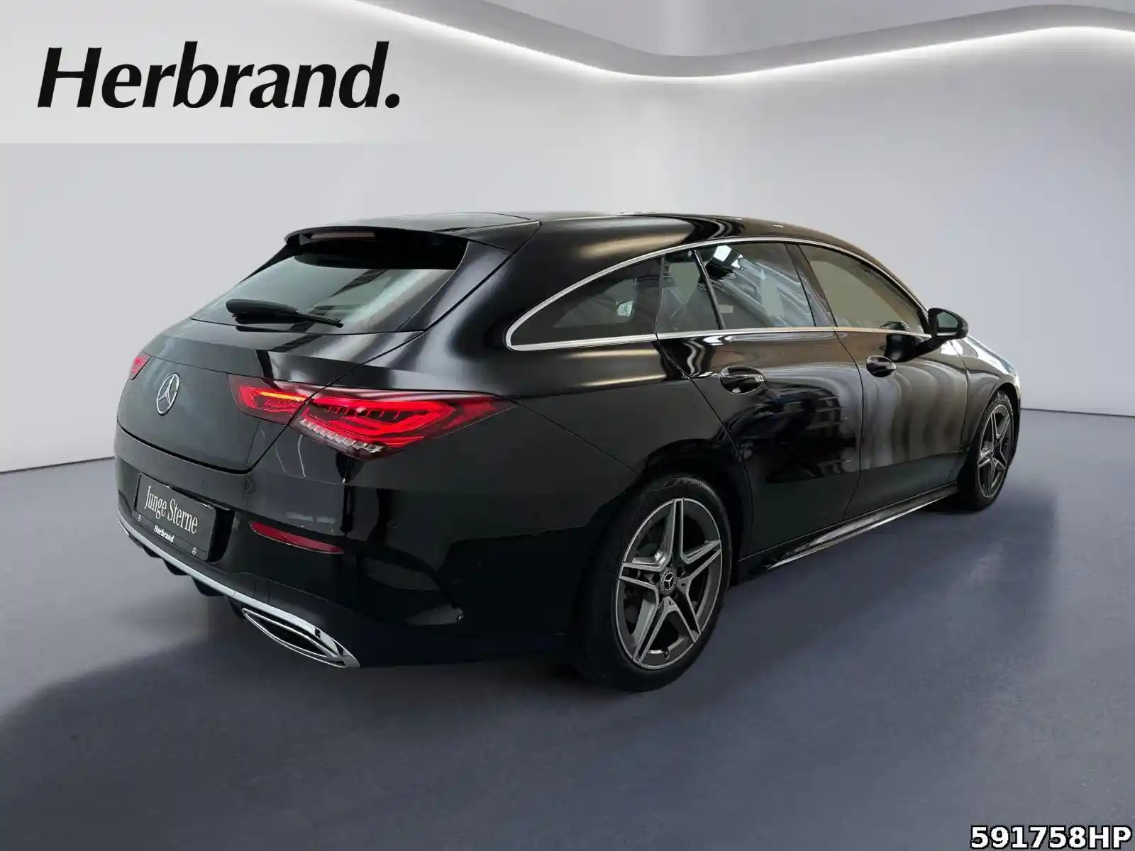 Mercedes-Benz CLA 180 Shooting Brake