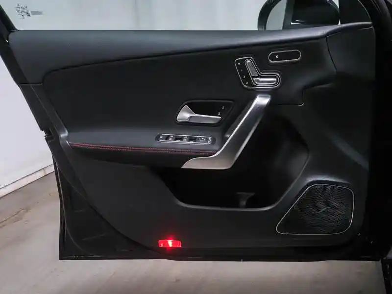 Mercedes-Benz A 35 AMG