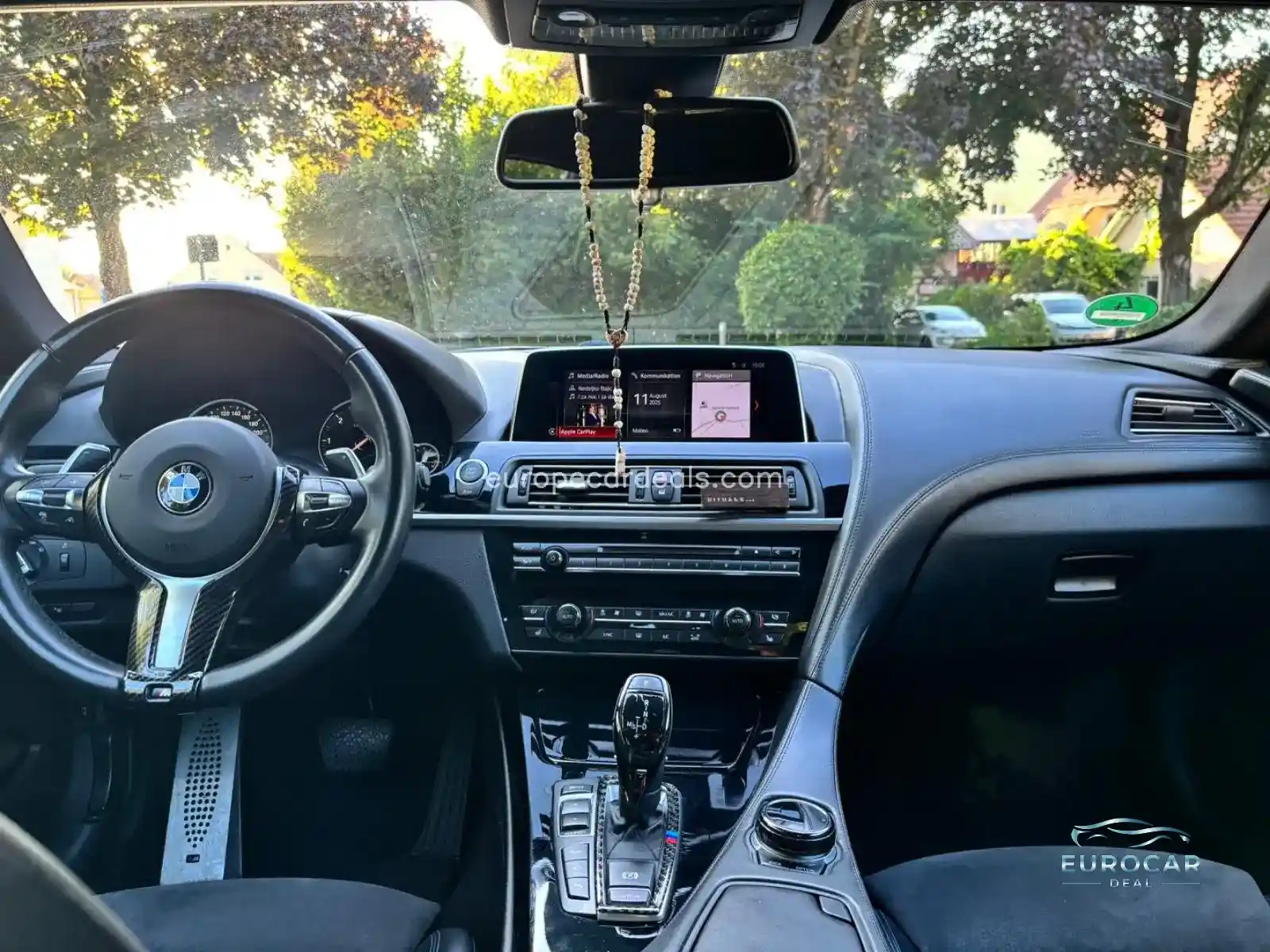 640