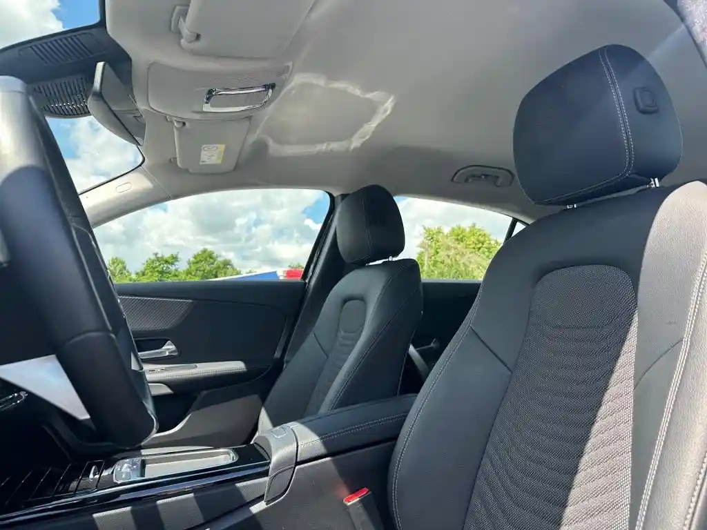 Mercedes-Benz A 180
