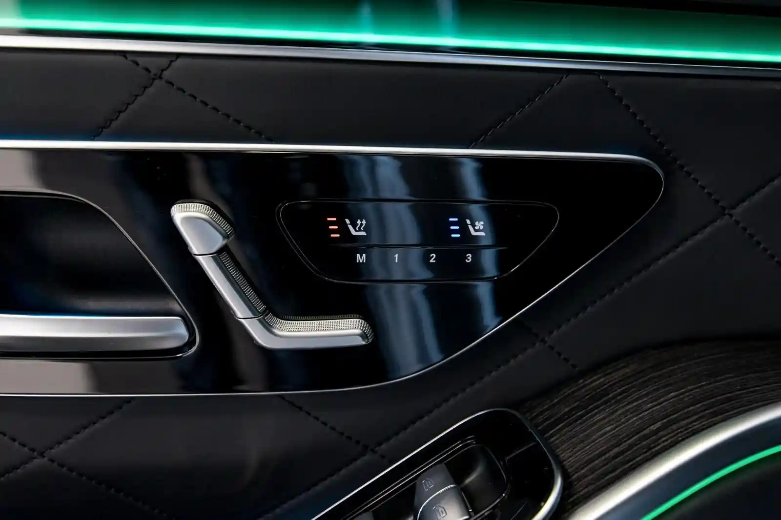 Mercedes-Benz S 500