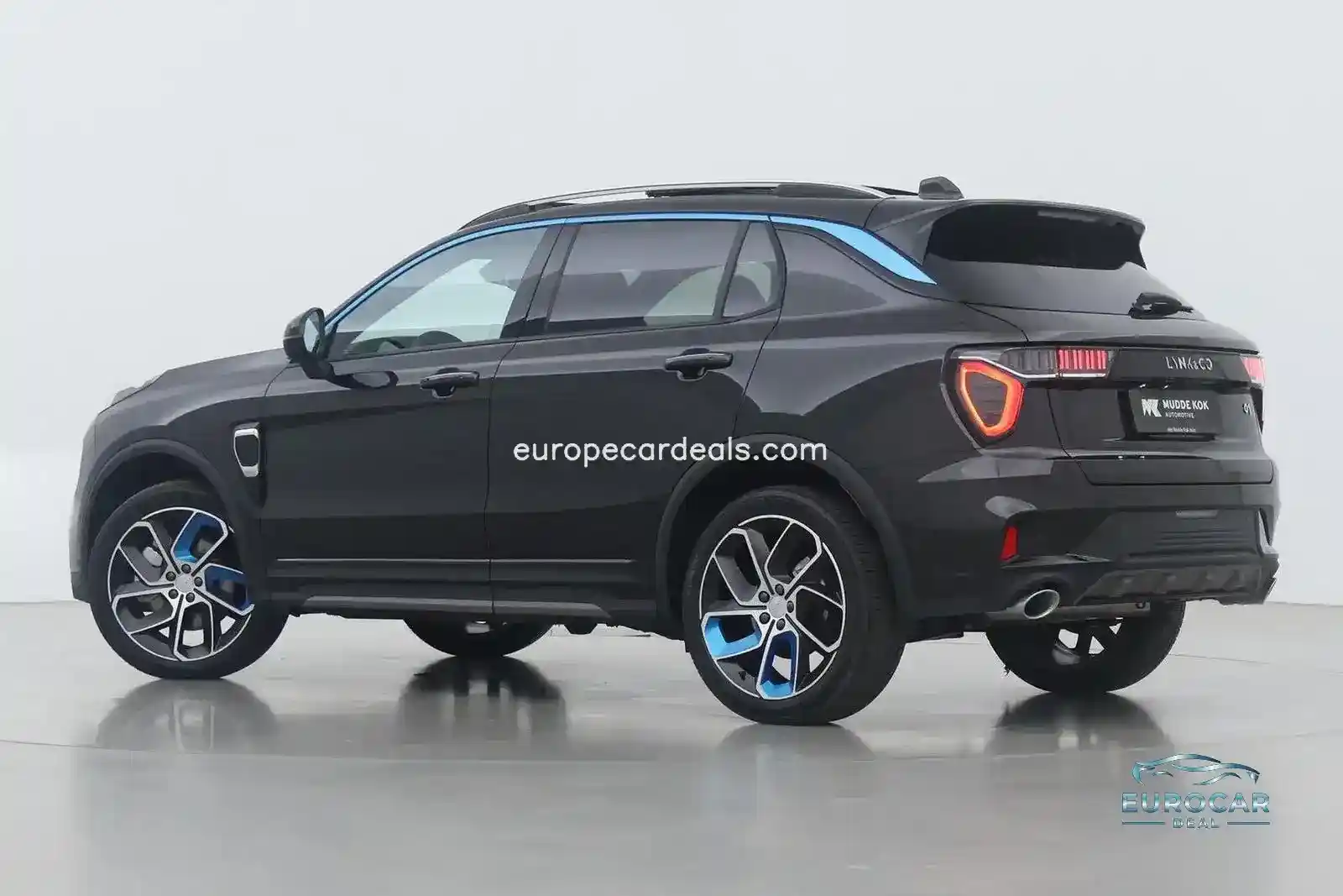 Lynk&Co 01
