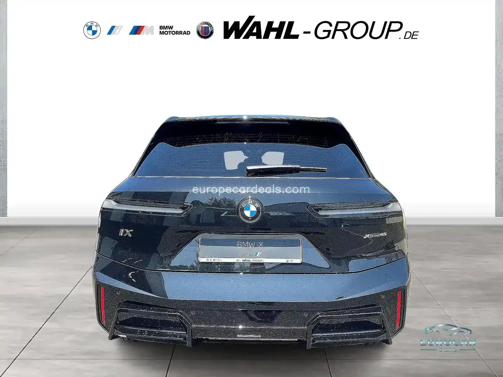 BMW iX