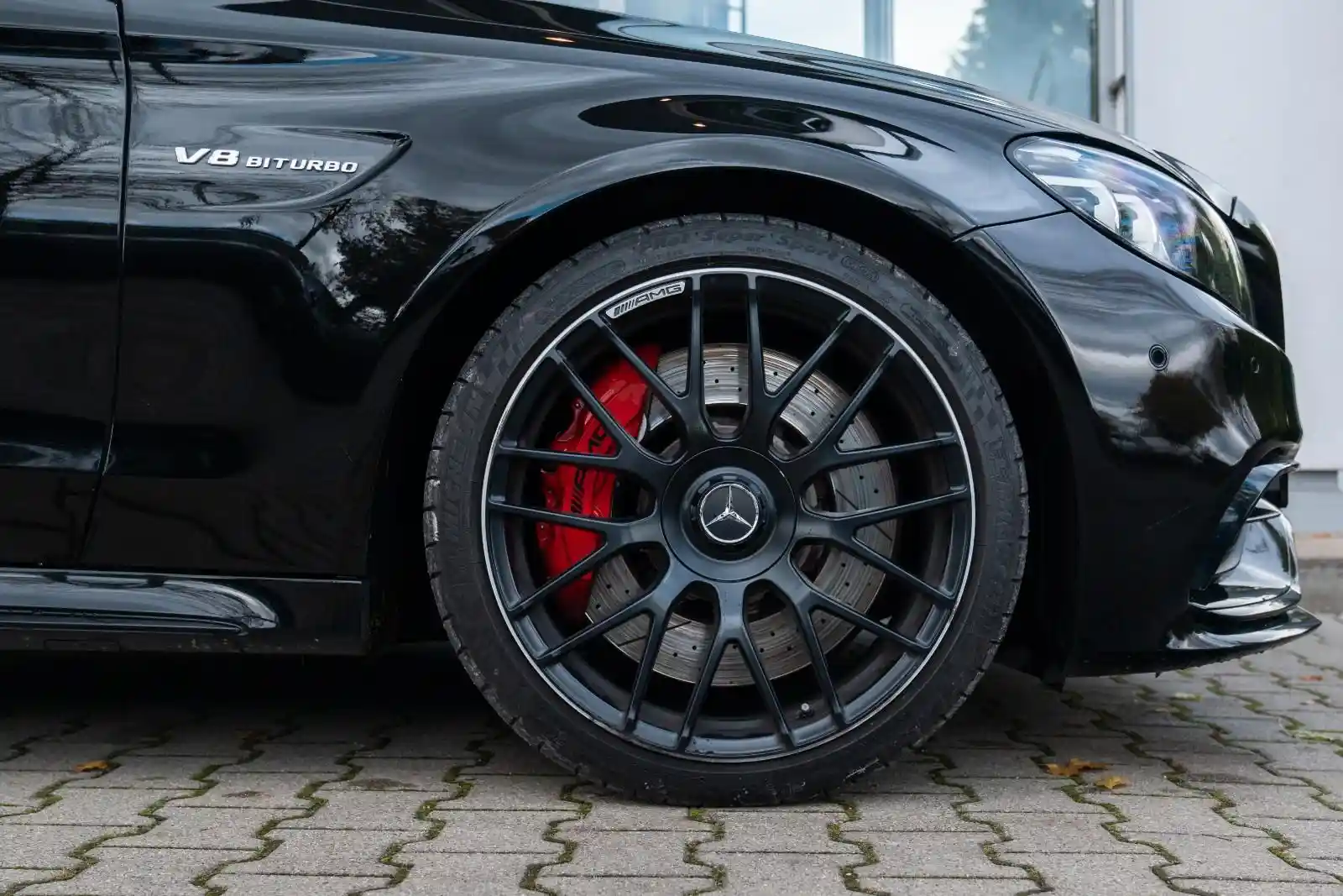 Mercedes-Benz C 63 AMG
