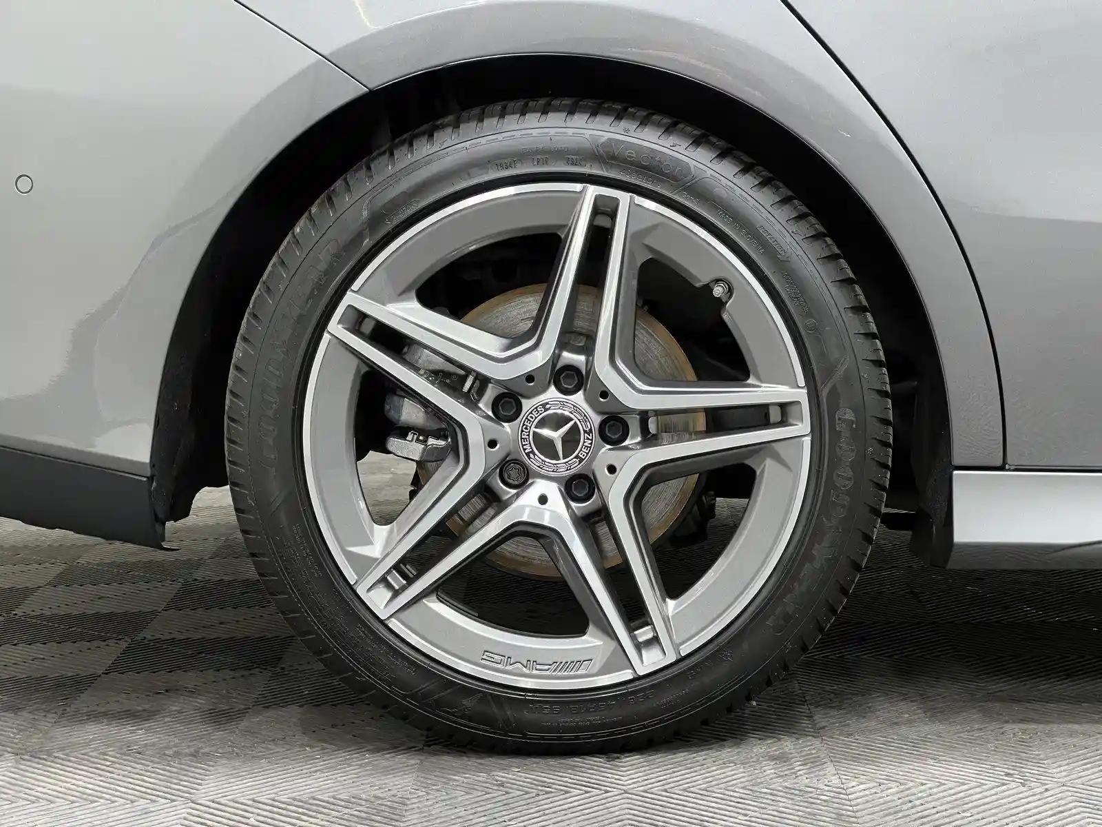 Mercedes-Benz CLA 180 Shooting Brake