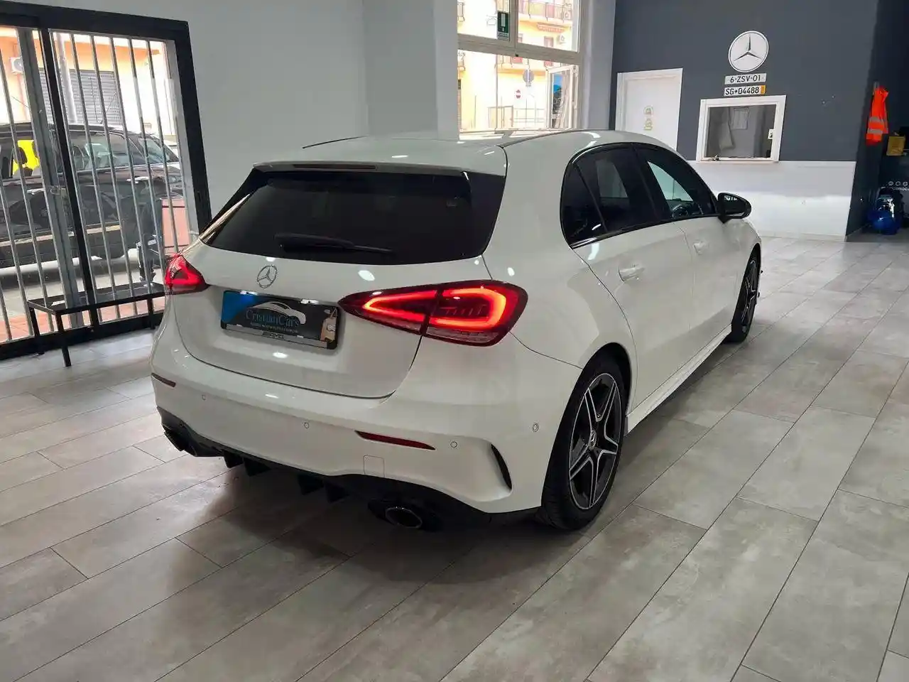 Mercedes-Benz A 220