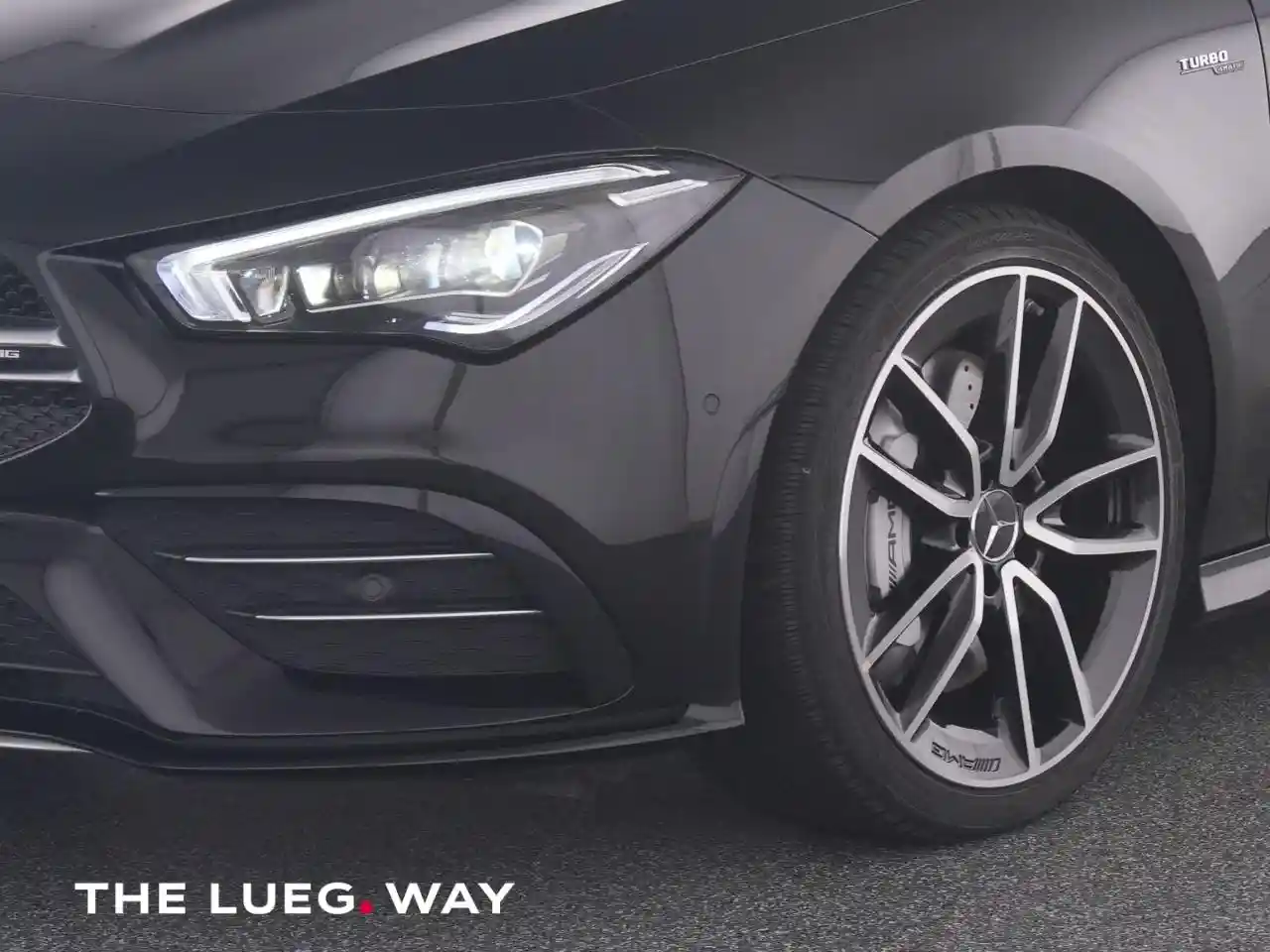 Mercedes-Benz CLA 35 AMG Shooting Brake