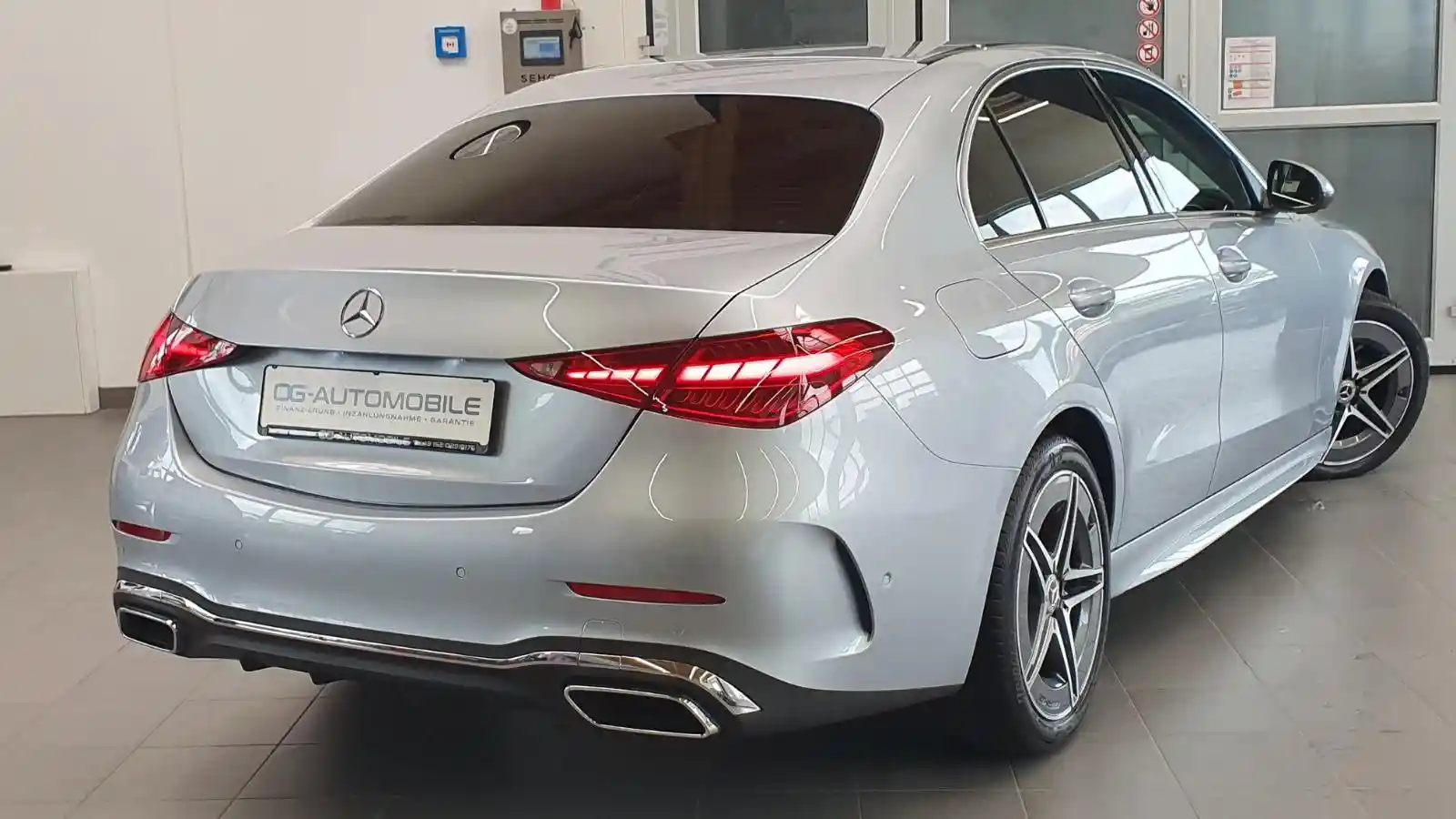Mercedes-Benz C 300
