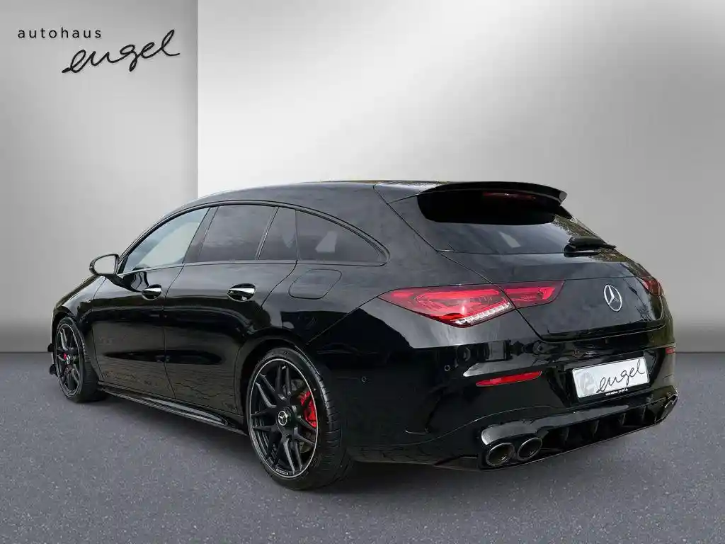 Mercedes-Benz CLA 45 AMG Shooting Brake