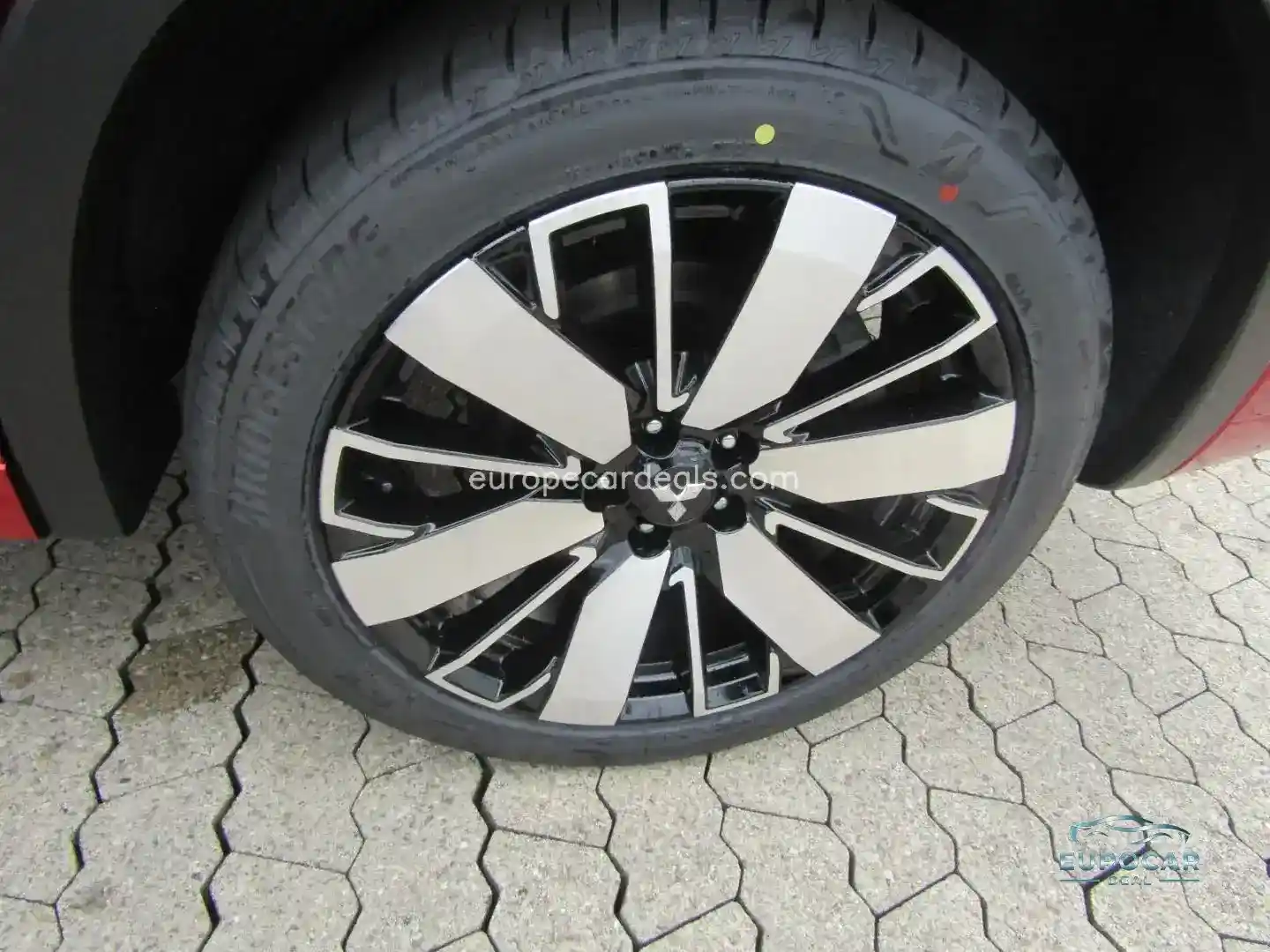 Mitsubishi Plug-in Hybrid Outlander