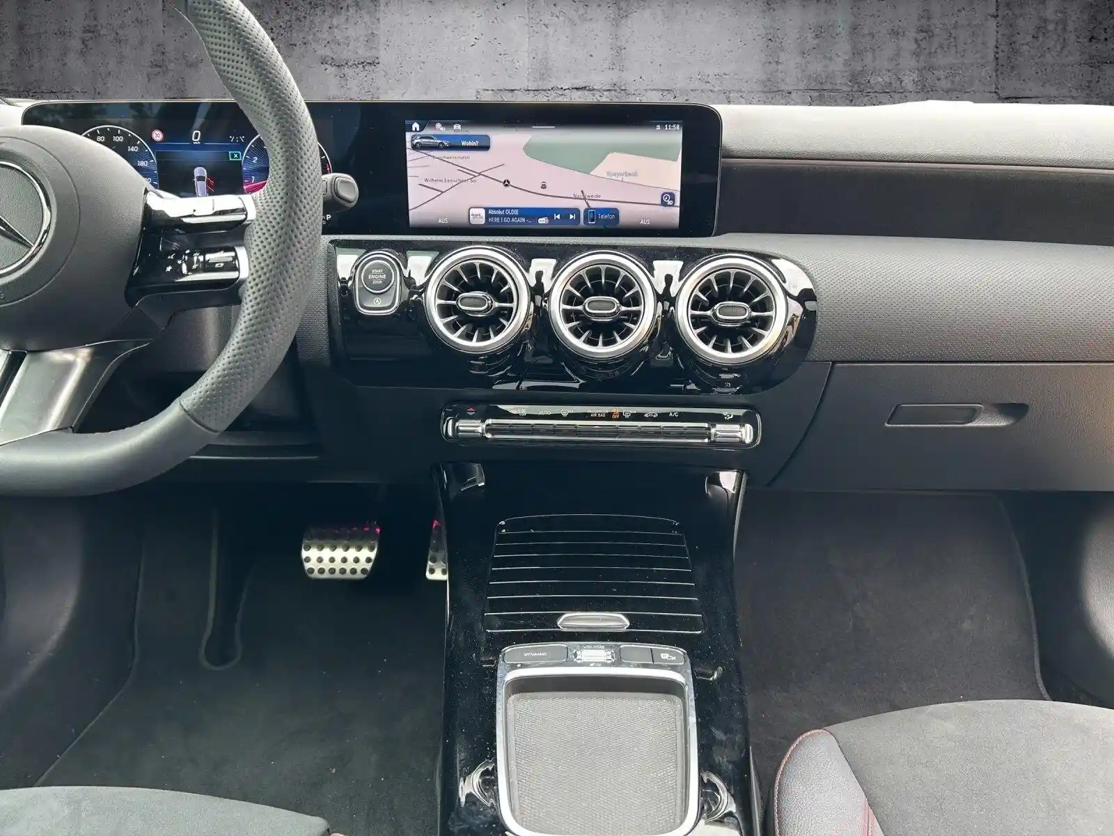 Mercedes-Benz A 200