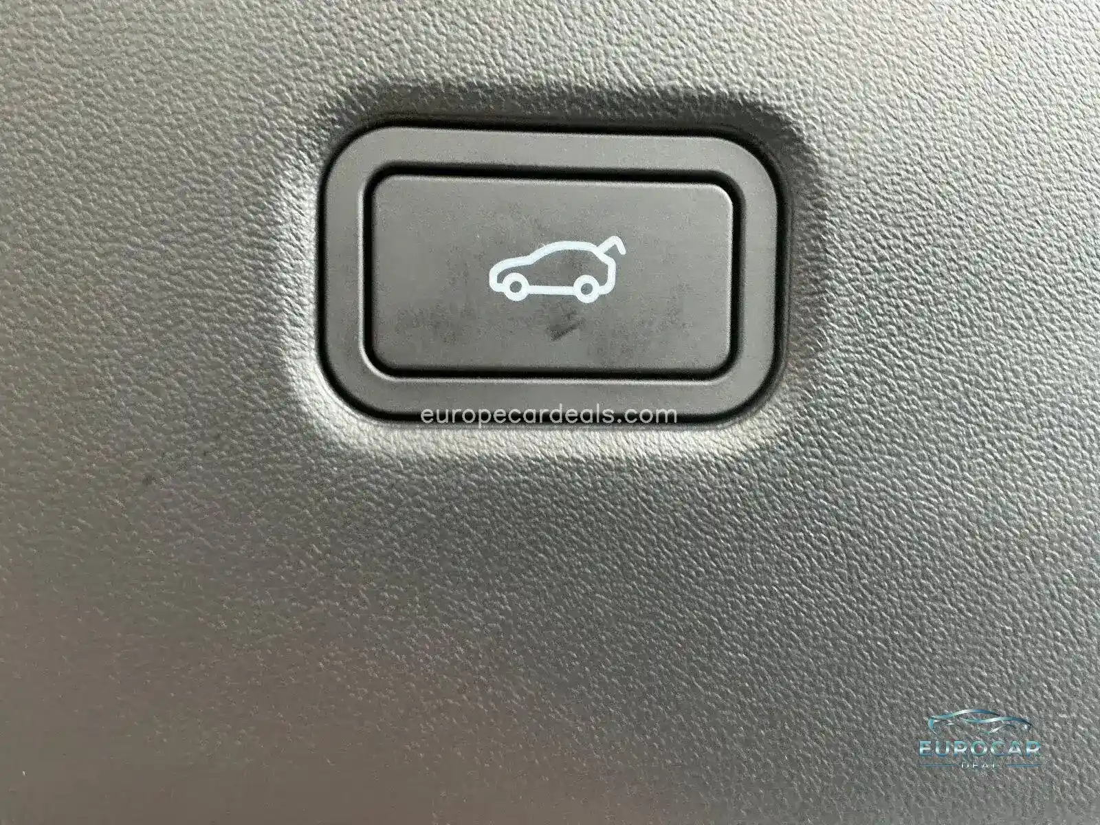 XPENG G6