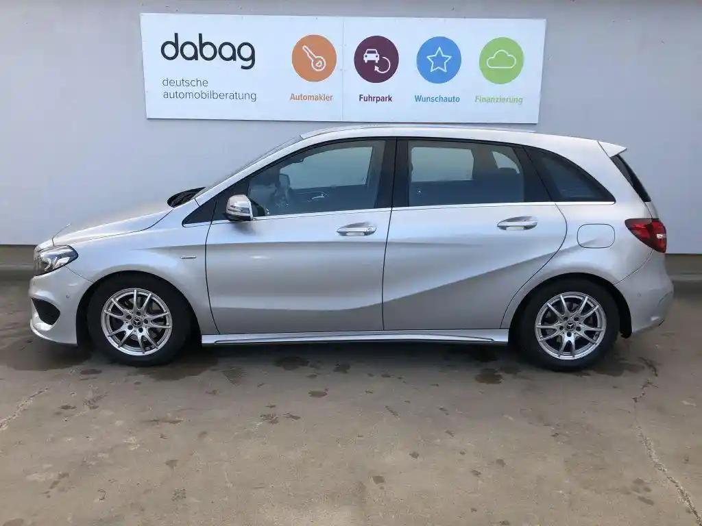 Mercedes-Benz B 200
