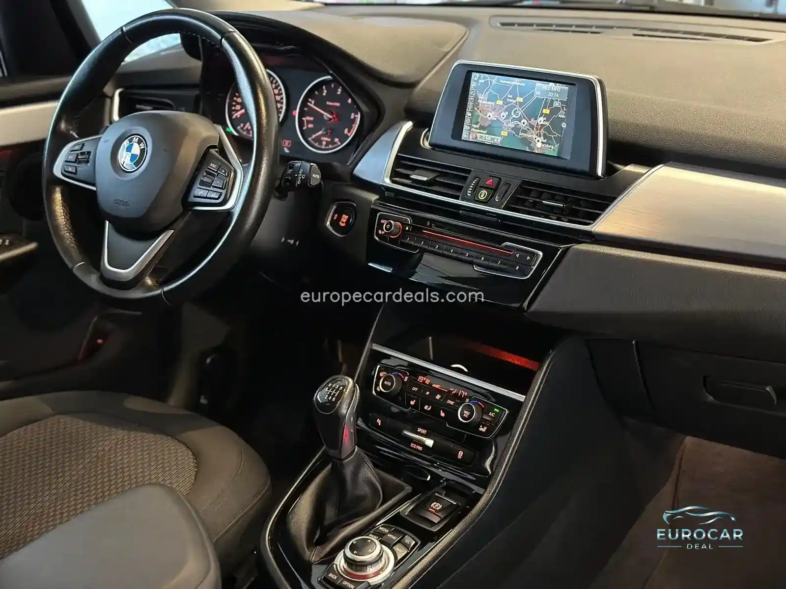 BMW 218