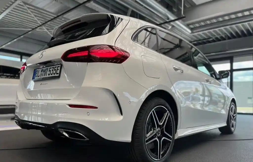 Mercedes-Benz B 250