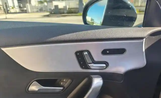 Mercedes-Benz A 35 AMG