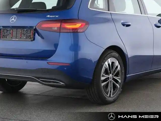 Mercedes-Benz B 220