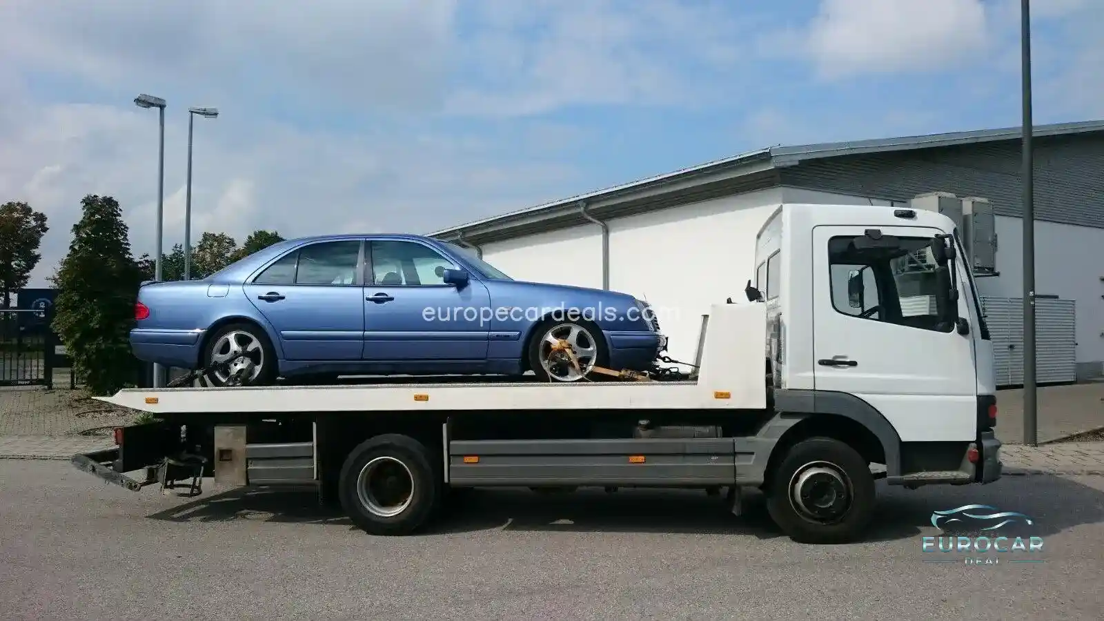 BMW 225