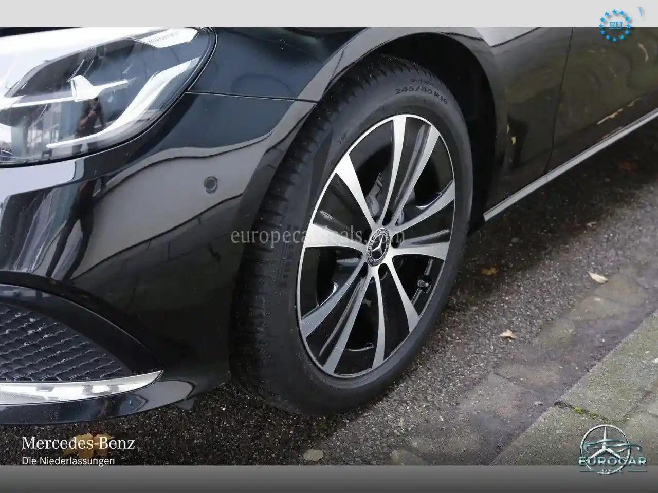 Mercedes-Benz E 300