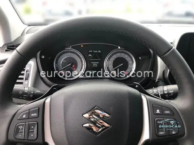 Suzuki (SX4) S-Cross