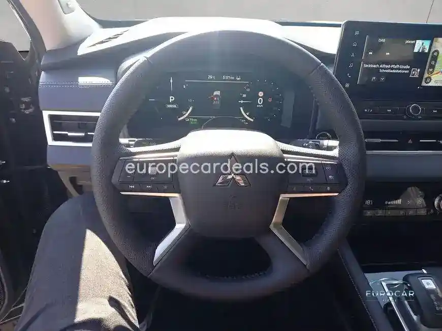 Mitsubishi Plug-in Hybrid Outlander