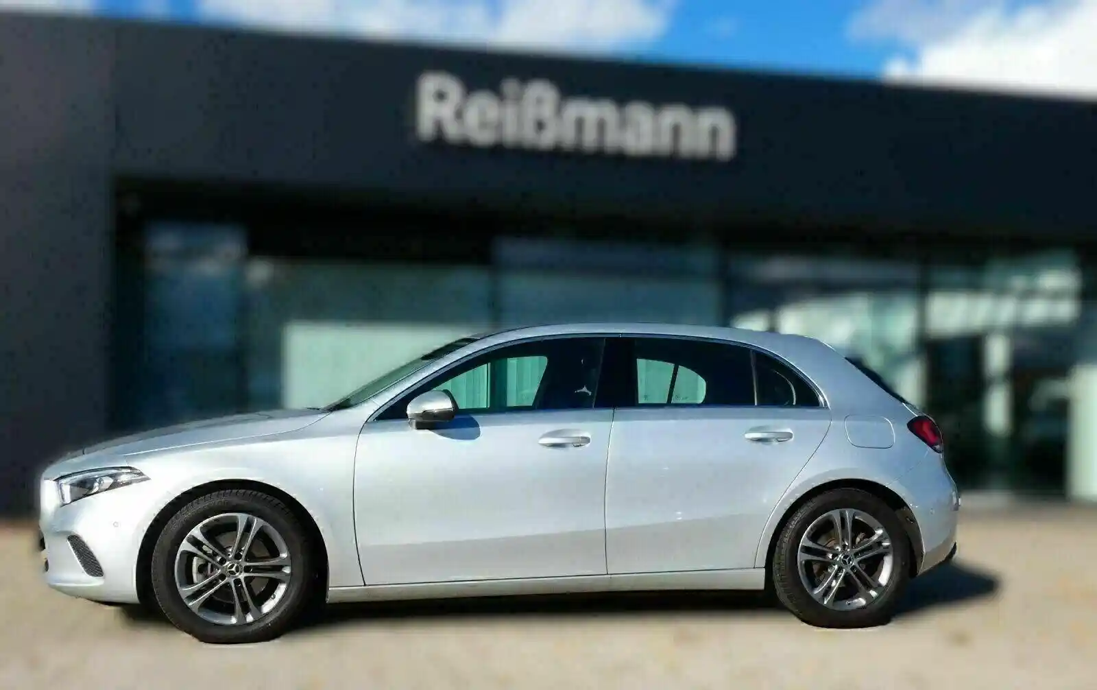 Mercedes-Benz A 200