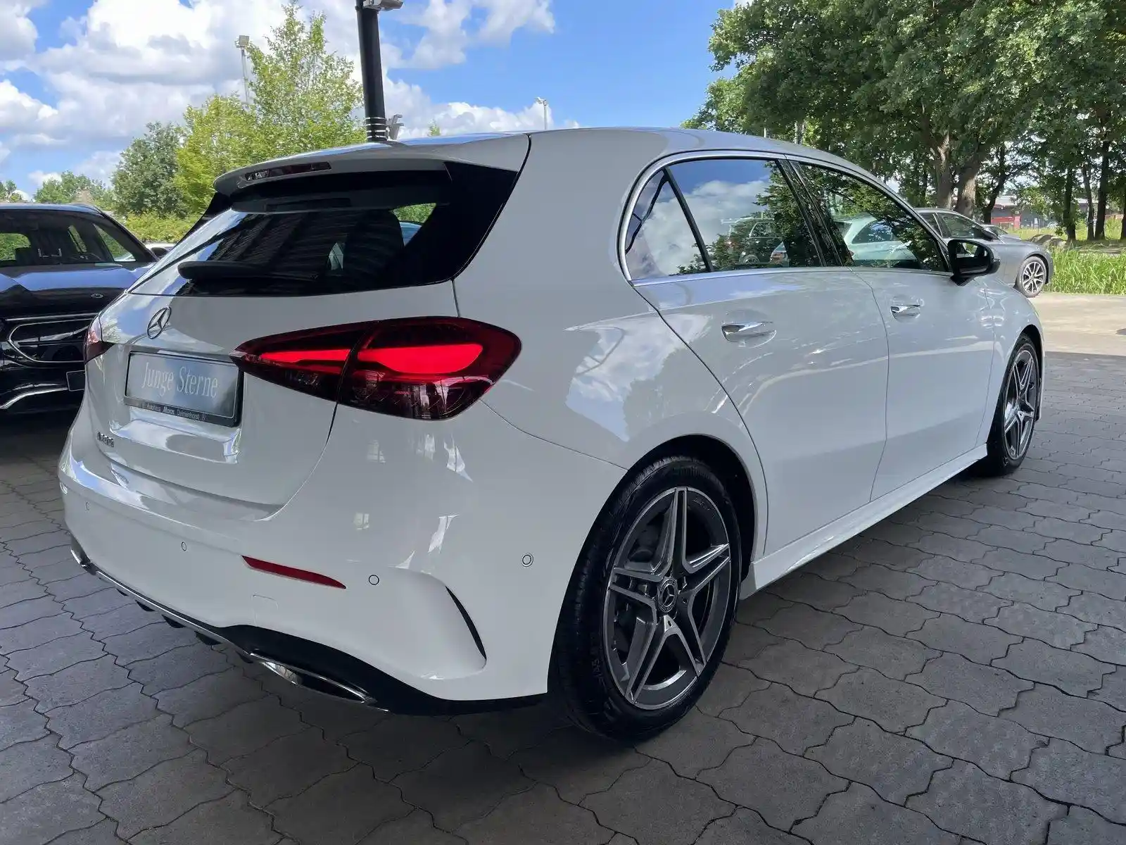 Mercedes-Benz A 200