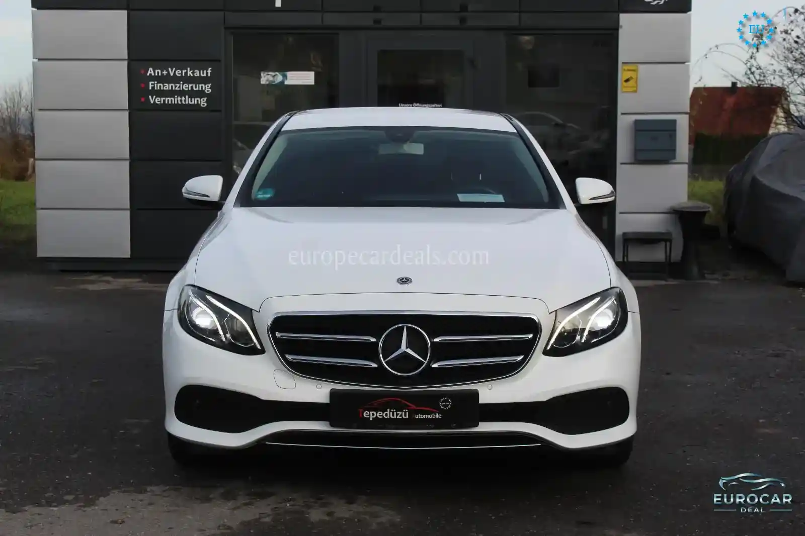 Mercedes-Benz E 300