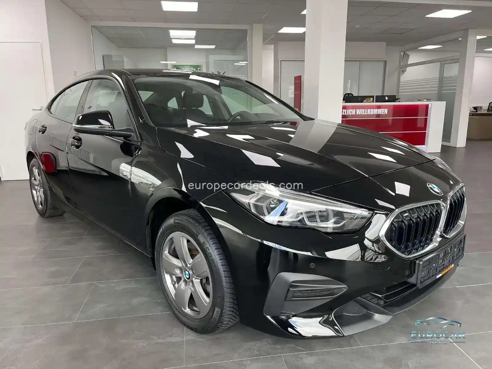 BMW 218
